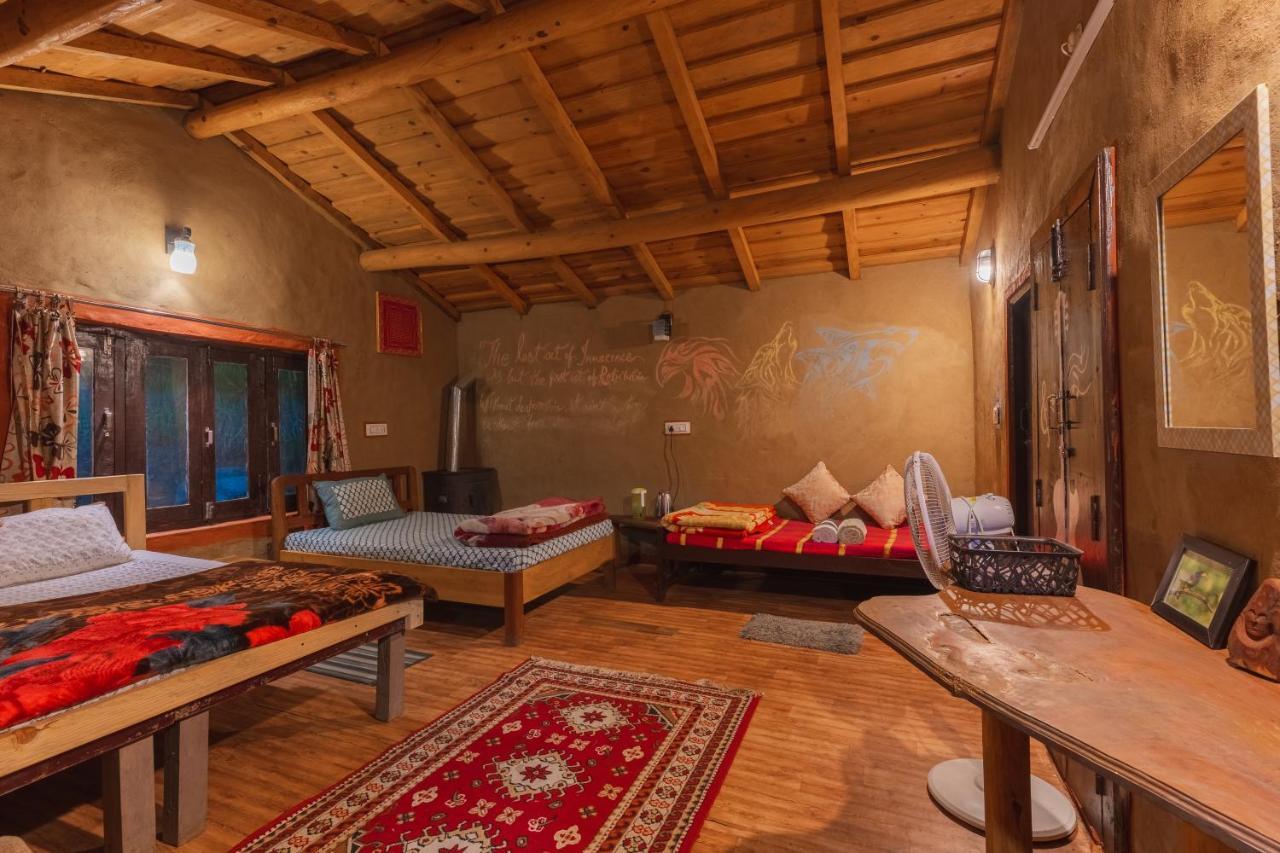 Zenoaks Homestay Almora Exterior photo