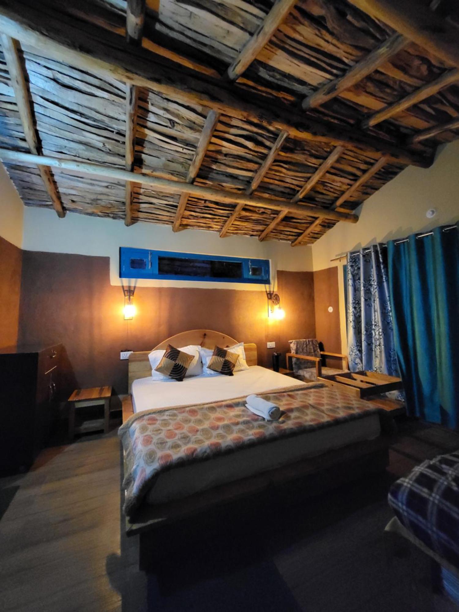 Zenoaks Homestay Almora Exterior photo