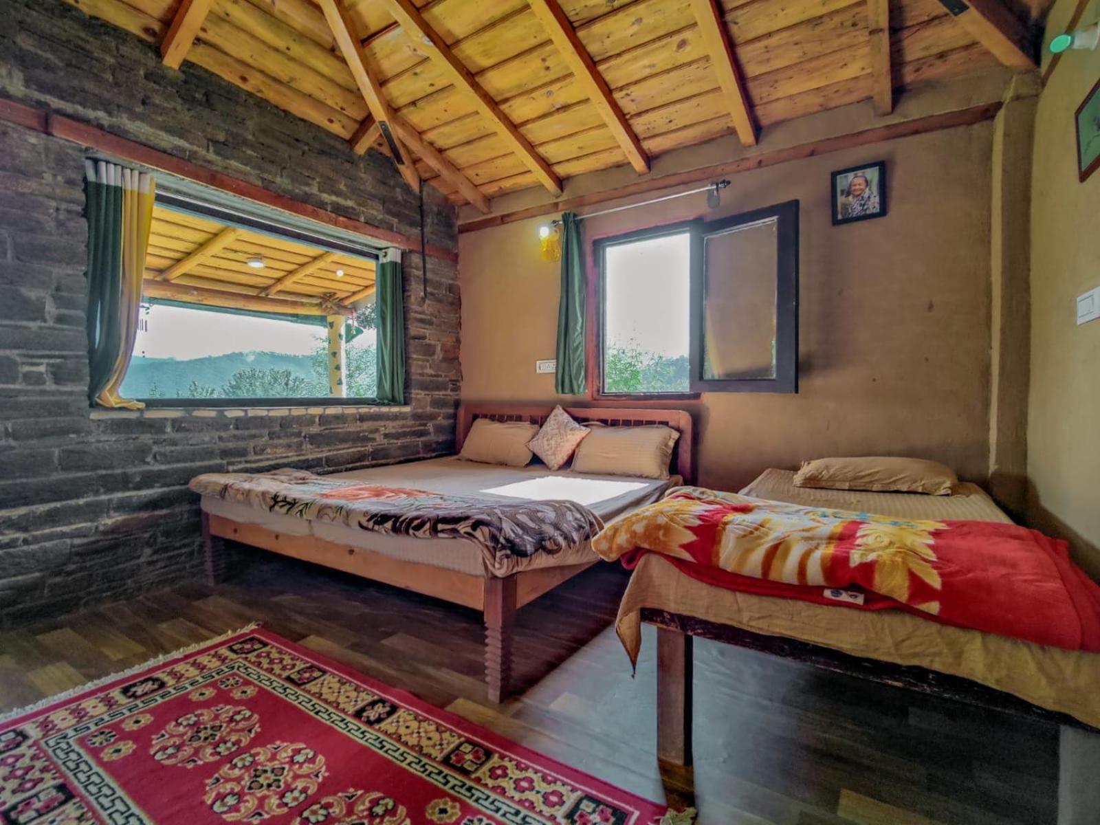 Zenoaks Homestay Almora Room photo